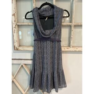 Free People size 6 grey cowl neck crochet dress with  sash tie
